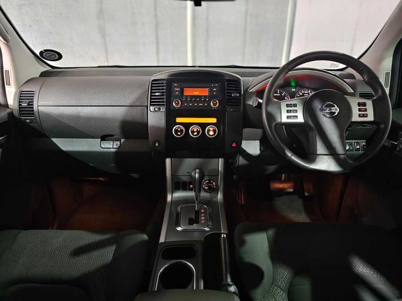 Nissan Pathfinder - Auto Hot Spot - Image 6