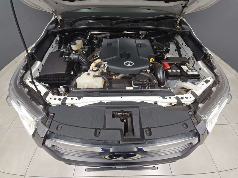 Toyota Hilux - WP Motors - Image 6