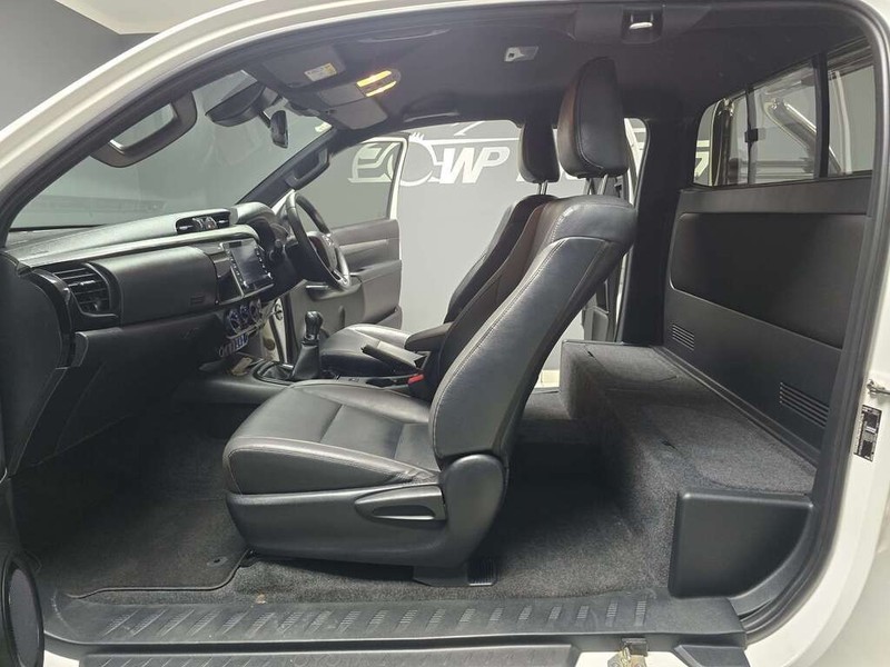 Toyota Hilux - WP Motors - Image 16