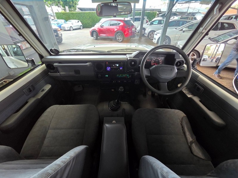 Toyota Land Cruiser - Auto Investments Montana - Image 10