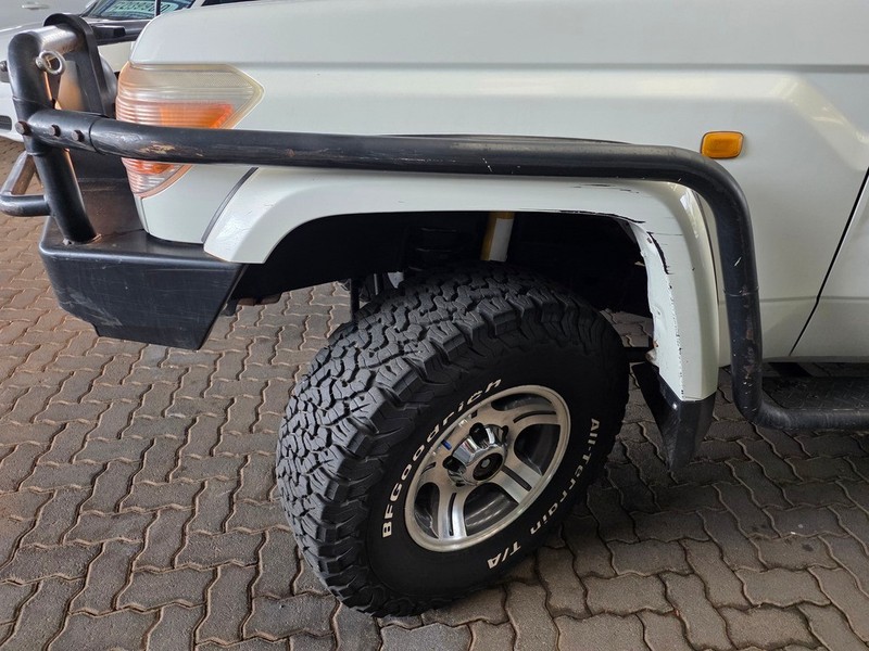 Toyota Land Cruiser - Auto Investments Montana - Image 16