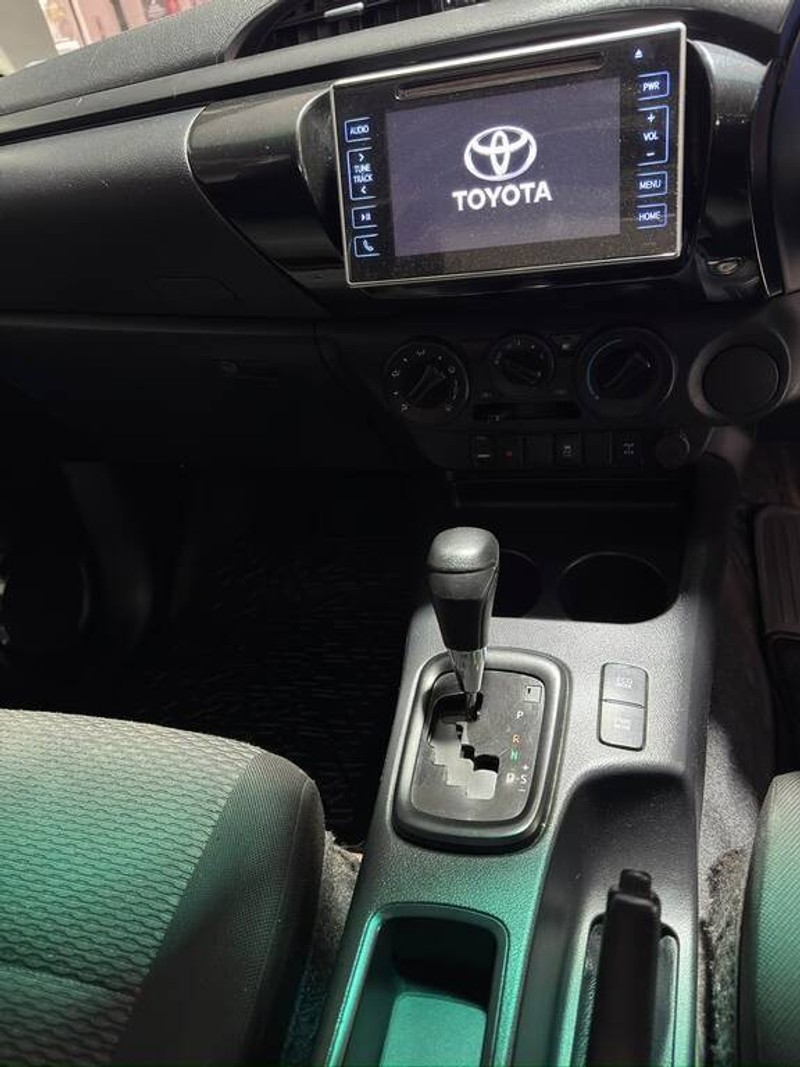 Toyota Hilux - Auto Investments Bethlehem - Image 11
