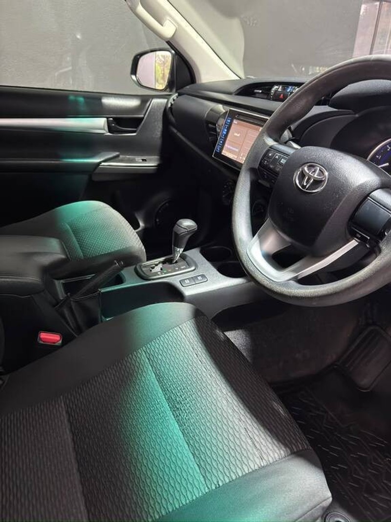 Toyota Hilux - Auto Investments Bethlehem - Image 10