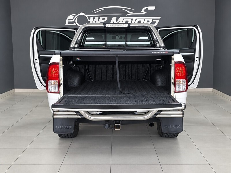 Toyota Hilux - WP Motors - Image 12