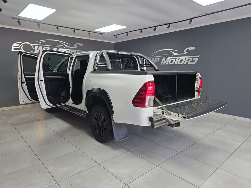Toyota Hilux - WP Motors - Image 9