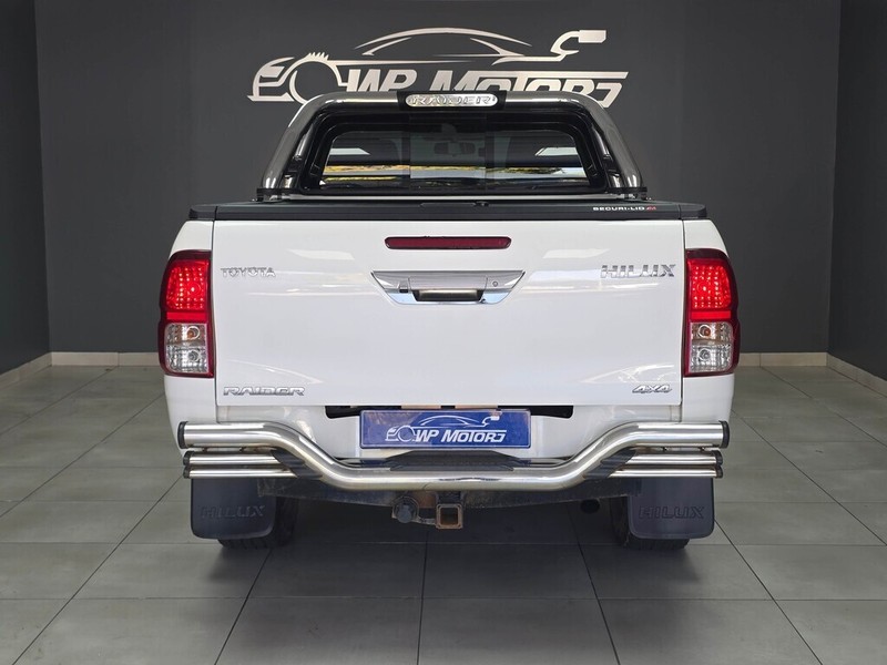 Toyota Hilux - WP Motors - Image 11