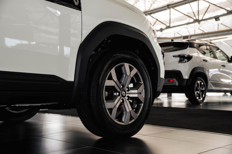 Renault Duster - Renault Bruma - Image 6