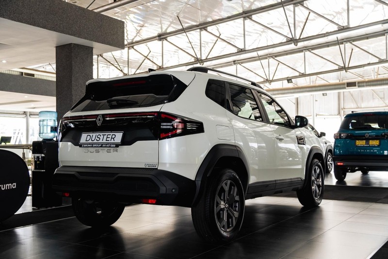 Renault Duster - Renault Bruma - Image 2