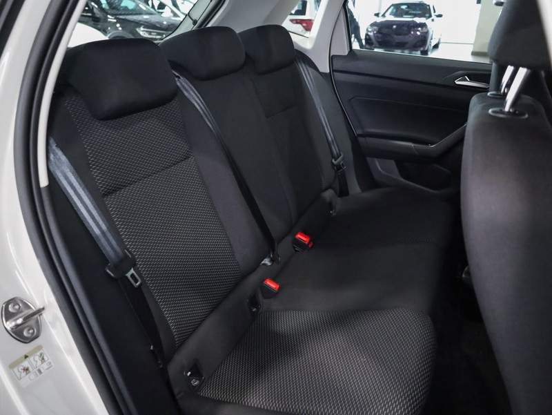 Volkswagen Polo - Hatfield VW Bryanston - Image 18