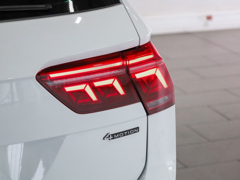 Volkswagen Tiguan - Hatfield VW Bryanston - Image 11