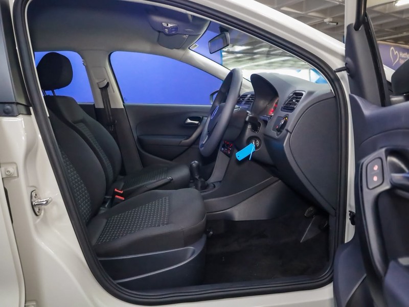 Volkswagen Polo Vivo - Hatfield VW Bryanston - Image 6