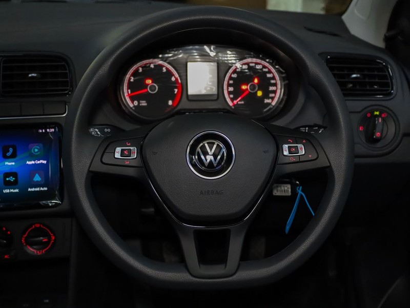 Volkswagen Polo Vivo - Hatfield VW Bryanston - Image 13