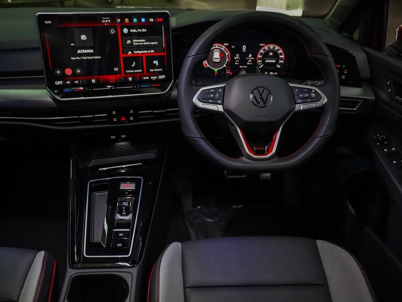 Volkswagen Golf - Hatfield VW Bryanston - Image 12