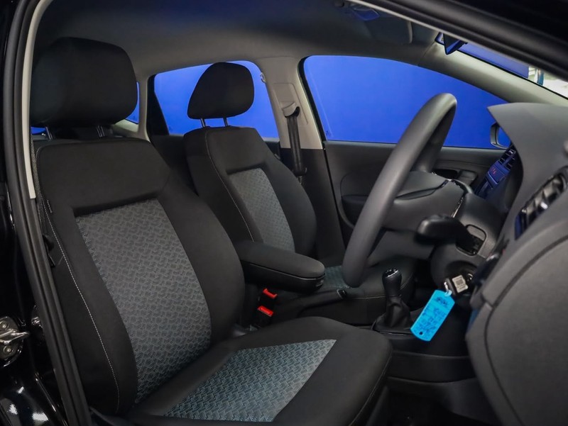 Volkswagen Polo Vivo - Hatfield VW Bryanston - Image 10