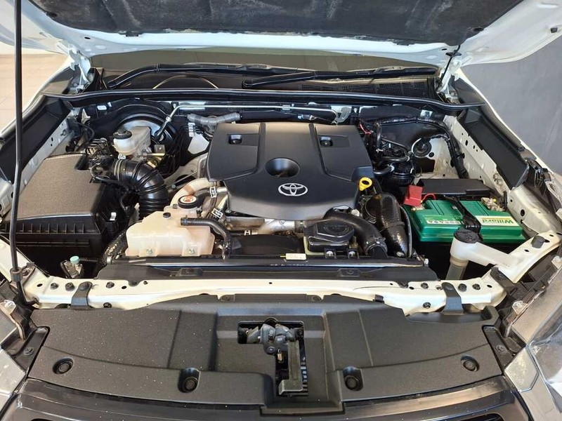 Toyota Hilux - Cargen Auto - Image 13