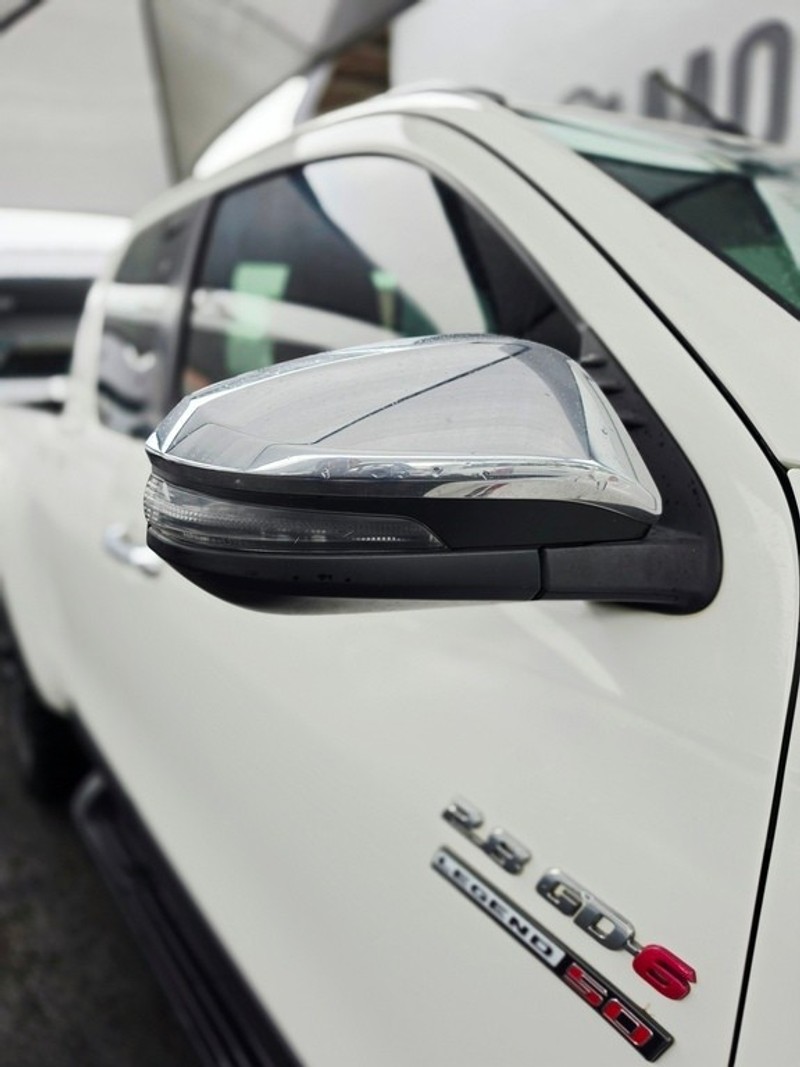 Toyota Hilux - Motortoria - Image 16
