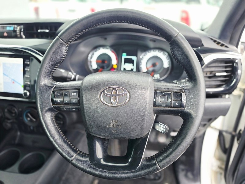 Toyota Hilux - Motortoria - Image 14