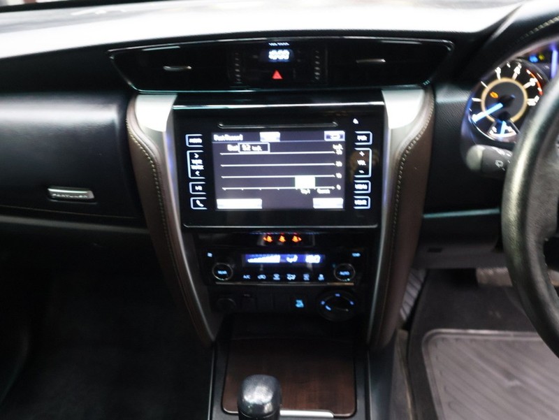 Toyota Fortuner - KING OF CARS - Image 15