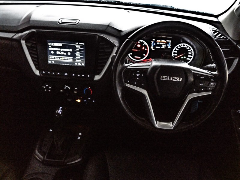 Isuzu D-Max - Ford Sandton - Image 11