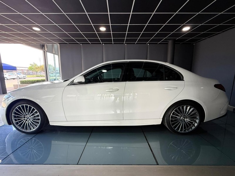 Mercedes-Benz C-class - New Vaal Motors Vereeniging Mercedes - Image 9