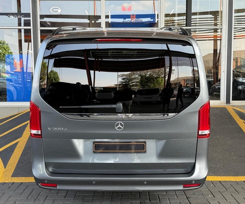 Mercedes-Benz V-class - Top Gear Auto - Image 10