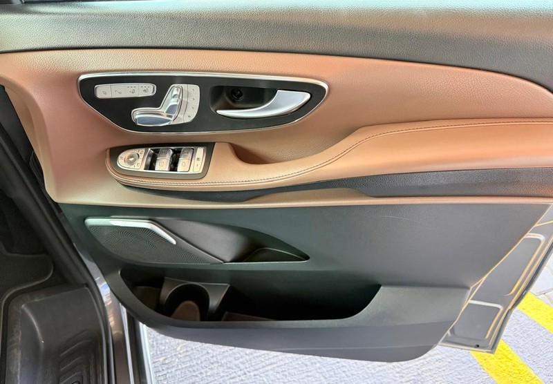 Mercedes-Benz V-class - Top Gear Auto - Image 27