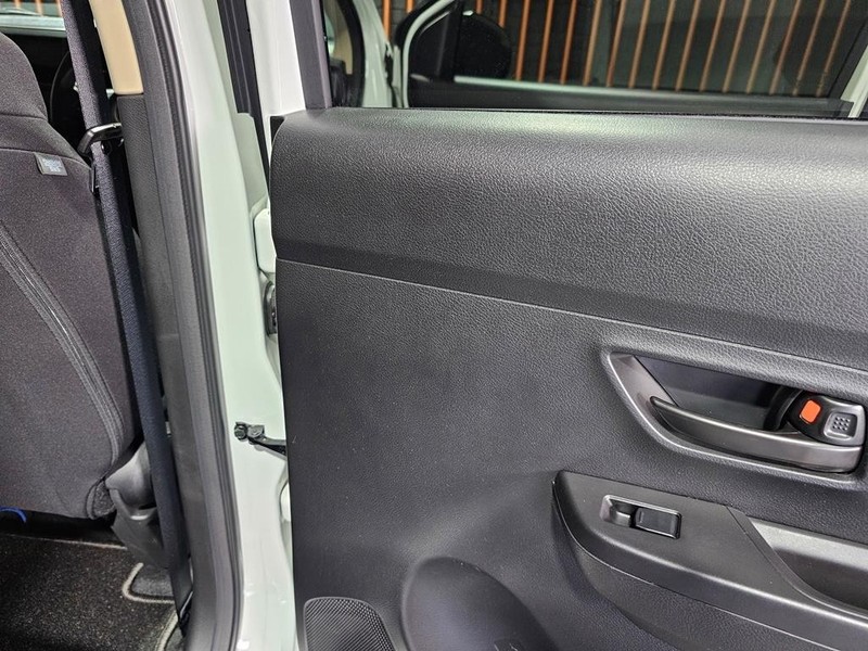 Suzuki Ertiga - Mit Mak Motors - Image 18