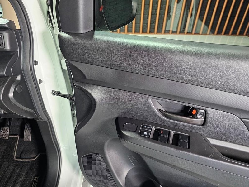 Suzuki Ertiga - Mit Mak Motors - Image 8