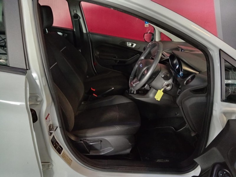 Ford Fiesta - Vaal Toyota Sasolburg - Image 9