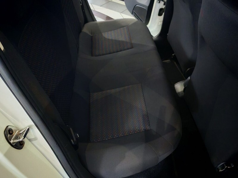 Volkswagen Polo Vivo - LisaCars - Image 13
