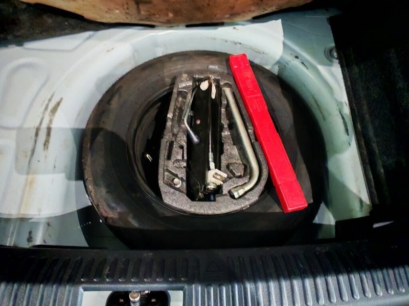 Volkswagen Polo Vivo - LisaCars - Image 11