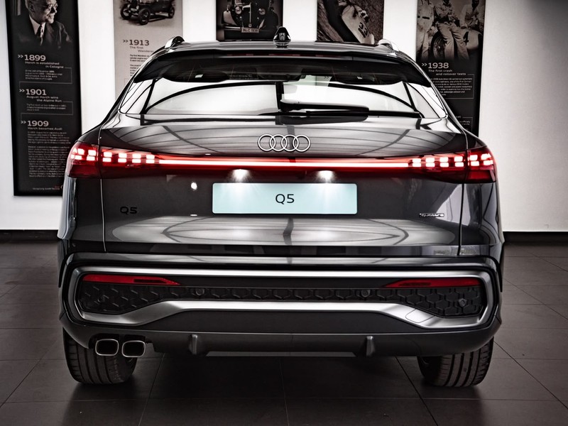 Audi Q5 - Audi Centre Rivonia - Image 27