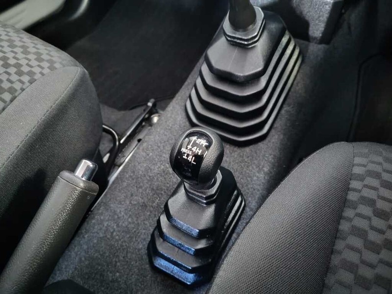 Suzuki Jimny - Auto Investments Hatfield - Image 17