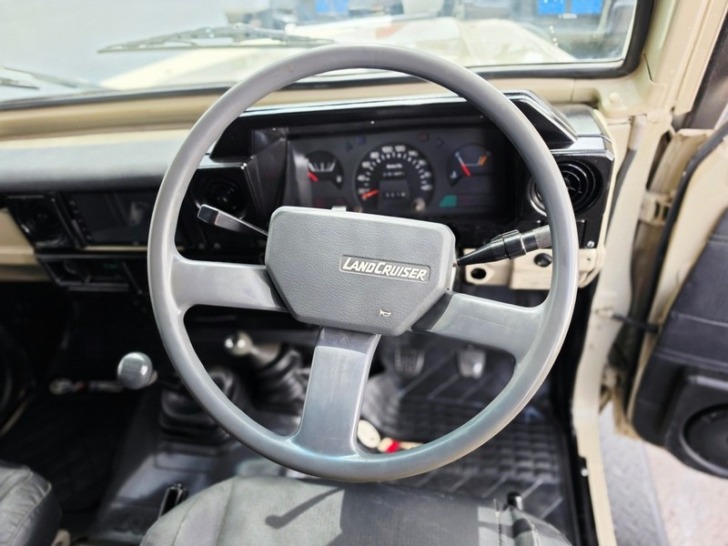 Toyota Land Cruiser - Motortoria - Image 20