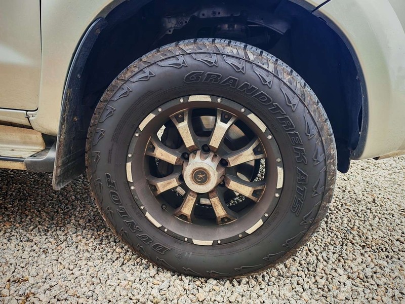 Toyota Hilux - Weskaap Motors - Image 11