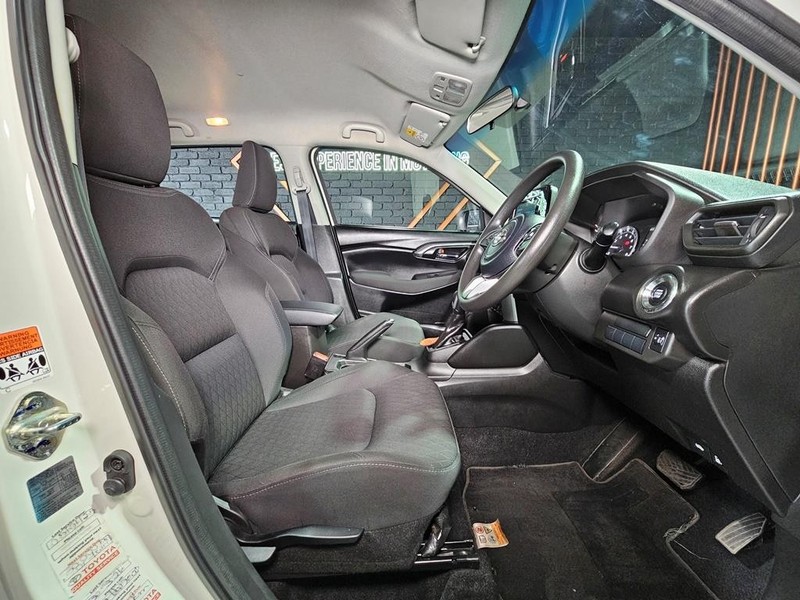 Toyota Urban Cruiser - Mit Mak Motors - Image 9