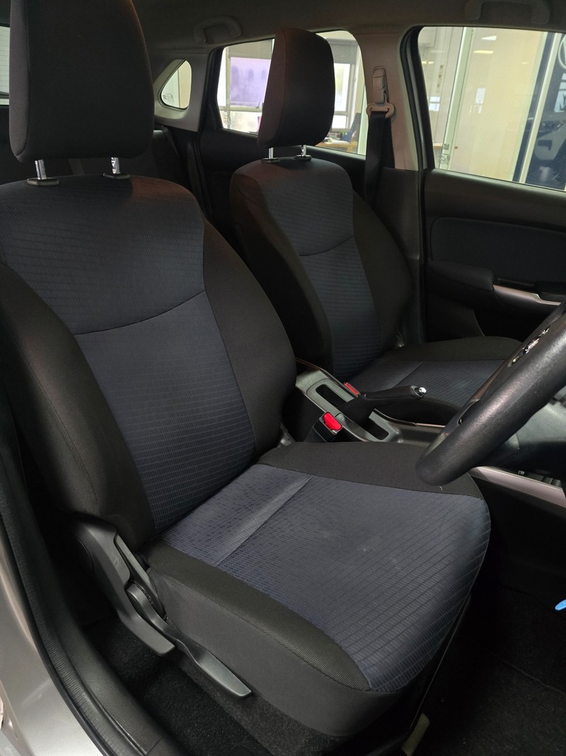 Toyota Starlet - Hatfield VW Northcliff - Image 11