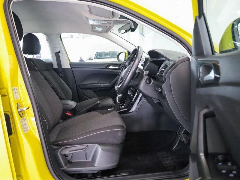 Volkswagen T-Cross - Hatfield VW Bryanston - Image 12
