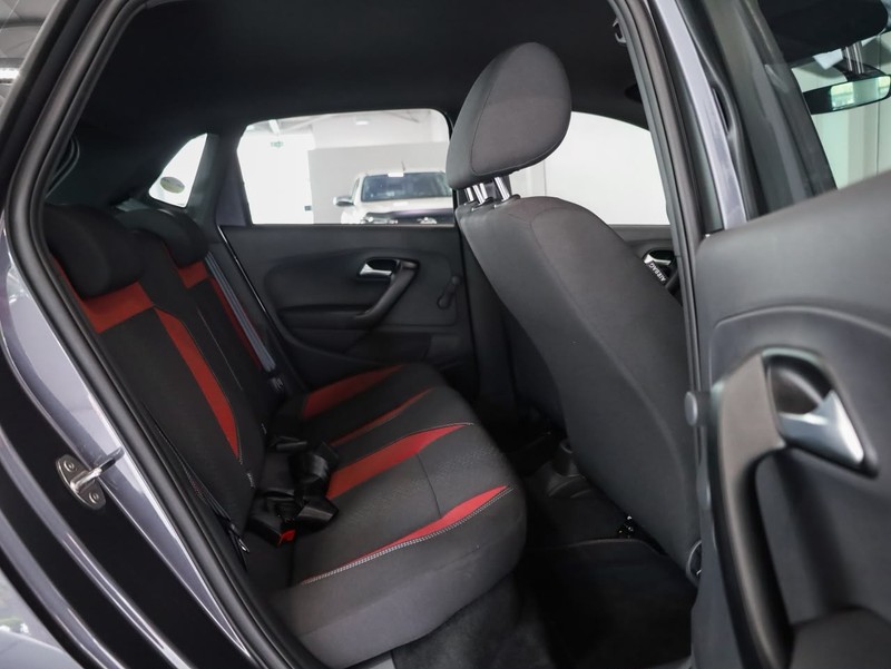 Volkswagen Polo Vivo - Hatfield VW Bryanston - Image 16