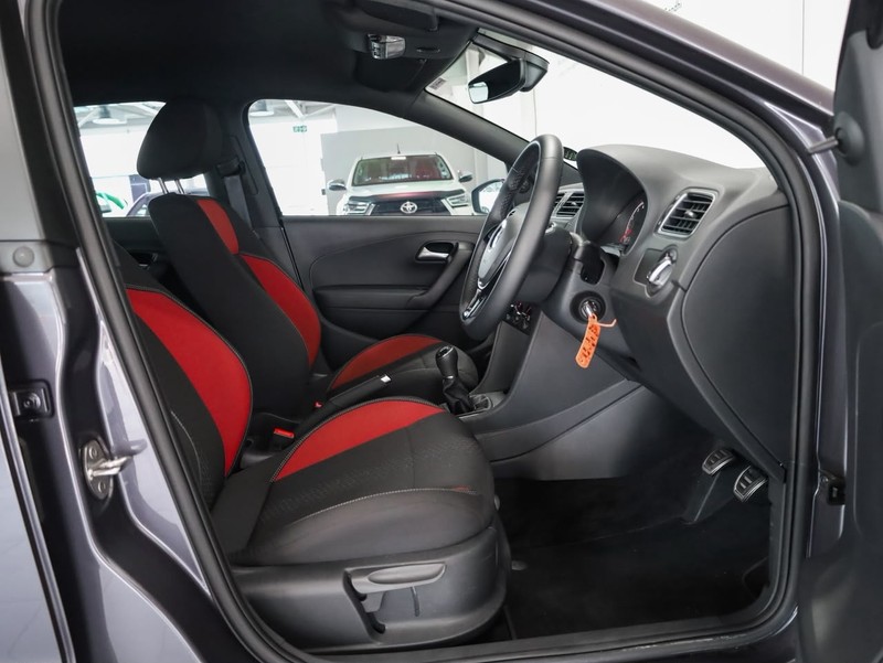 Volkswagen Polo Vivo - Hatfield VW Bryanston - Image 14
