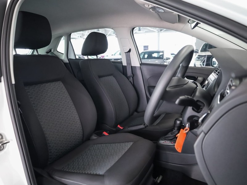 Volkswagen Polo Vivo - Hatfield VW Bryanston - Image 13