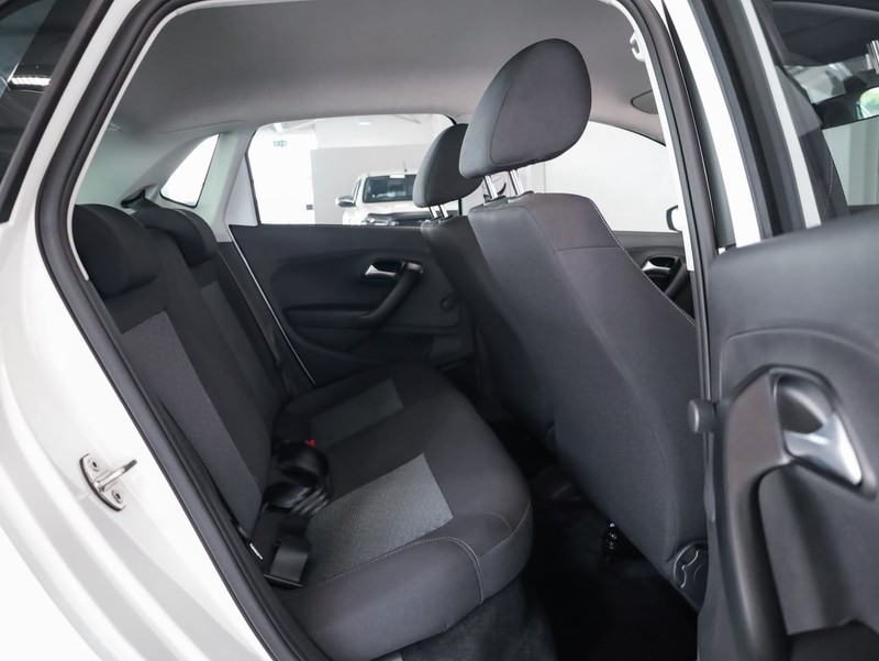 Volkswagen Polo Vivo - Hatfield VW Bryanston - Image 14