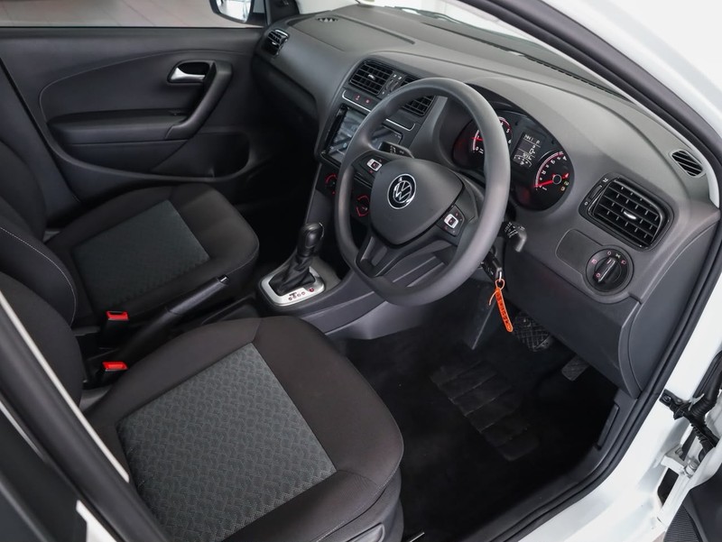 Volkswagen Polo Vivo - Hatfield VW Bryanston - Image 11