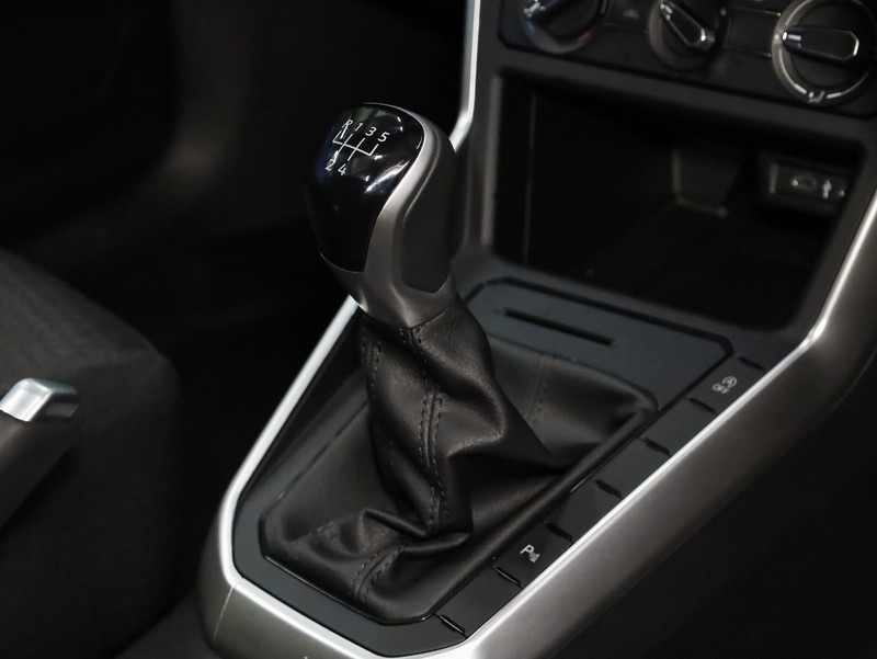 Volkswagen Polo - Hatfield VW Bryanston - Image 11
