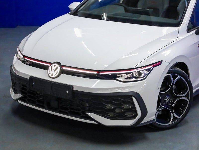 Volkswagen Golf - Hatfield VW Bryanston - Image 4