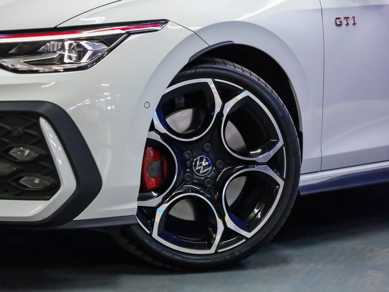 Volkswagen Golf - Hatfield VW Bryanston - Image 2