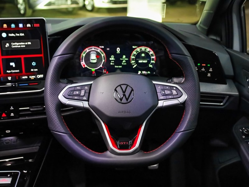 Volkswagen Golf - Hatfield VW Bryanston - Image 14