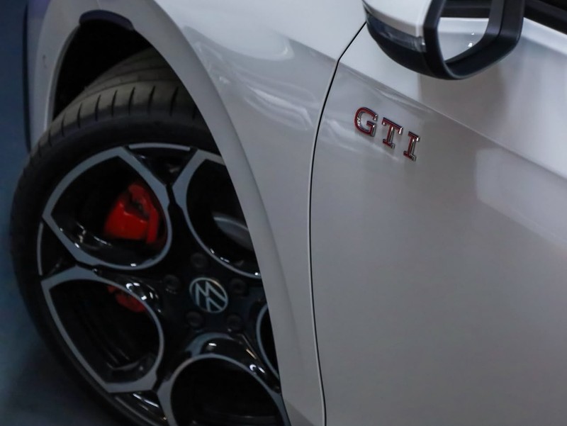 Volkswagen Golf - Hatfield VW Bryanston - Image 23