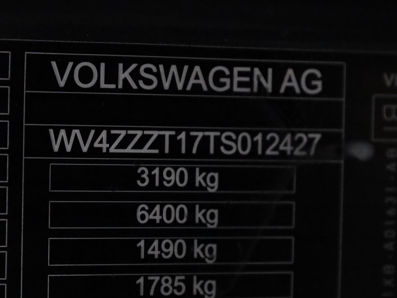Volkswagen Amarok - Hatfield VW Bryanston - Image 24
