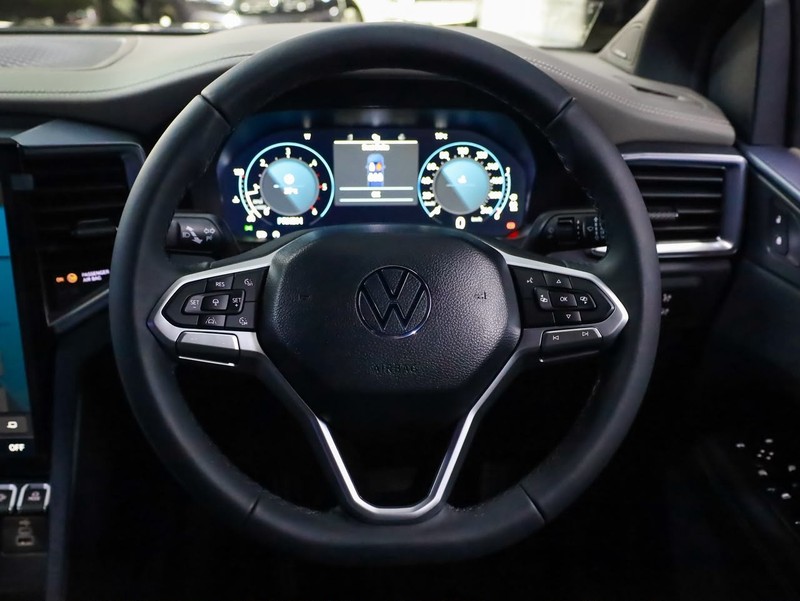 Volkswagen Amarok - Hatfield VW Bryanston - Image 14